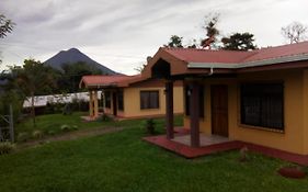 Casas De Campo Las Pavitas Cottages 
